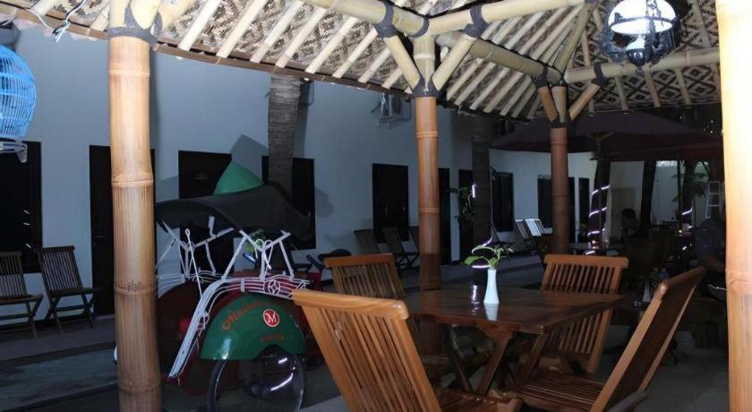Malioboro Garden Hotel Джокьякарта Экстерьер фото