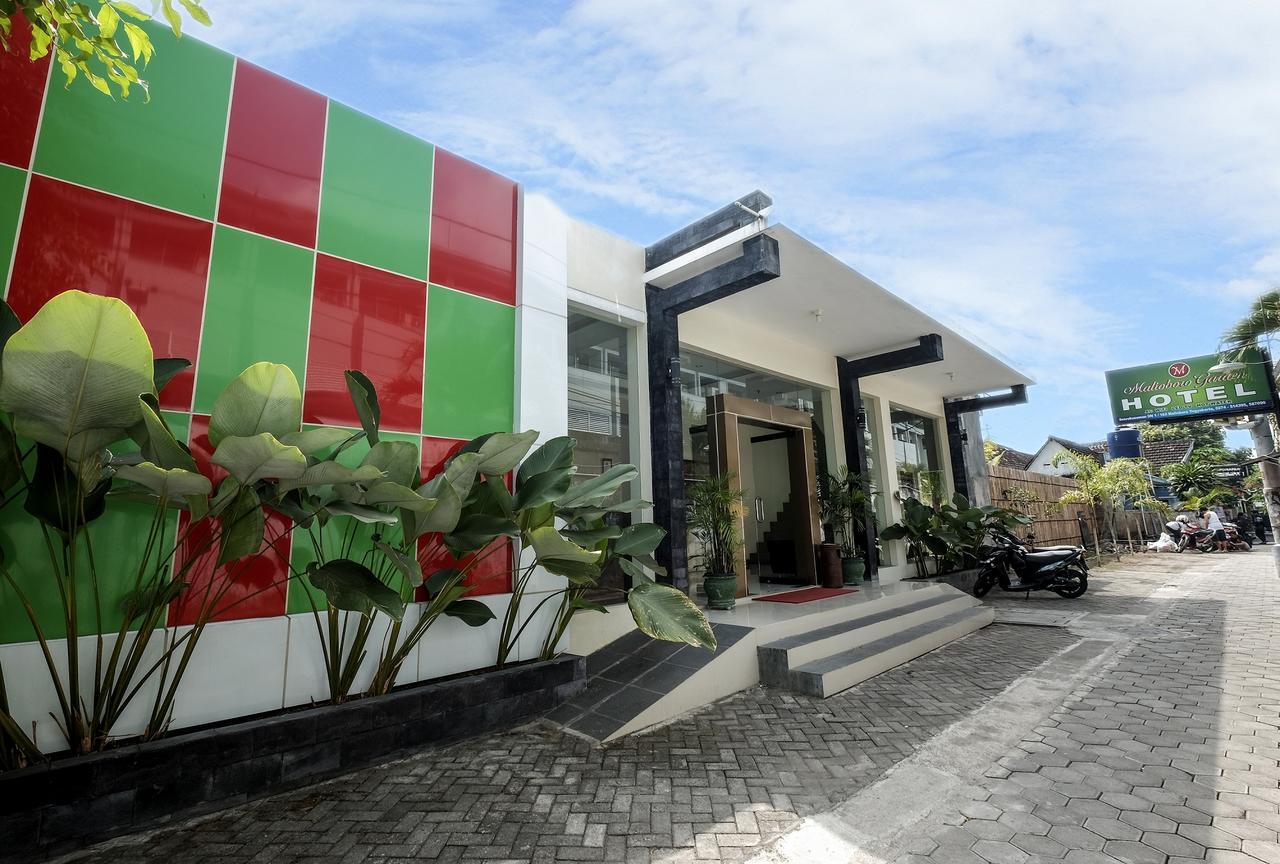 Malioboro Garden Hotel Джокьякарта Экстерьер фото